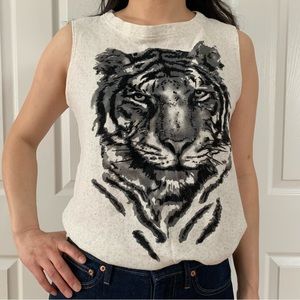 F21 sleeveless tiger print sleeveless top. Size L